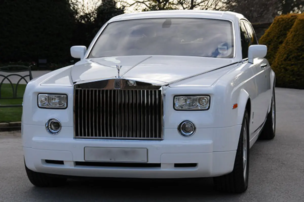 White Rolls-Royce Phantom