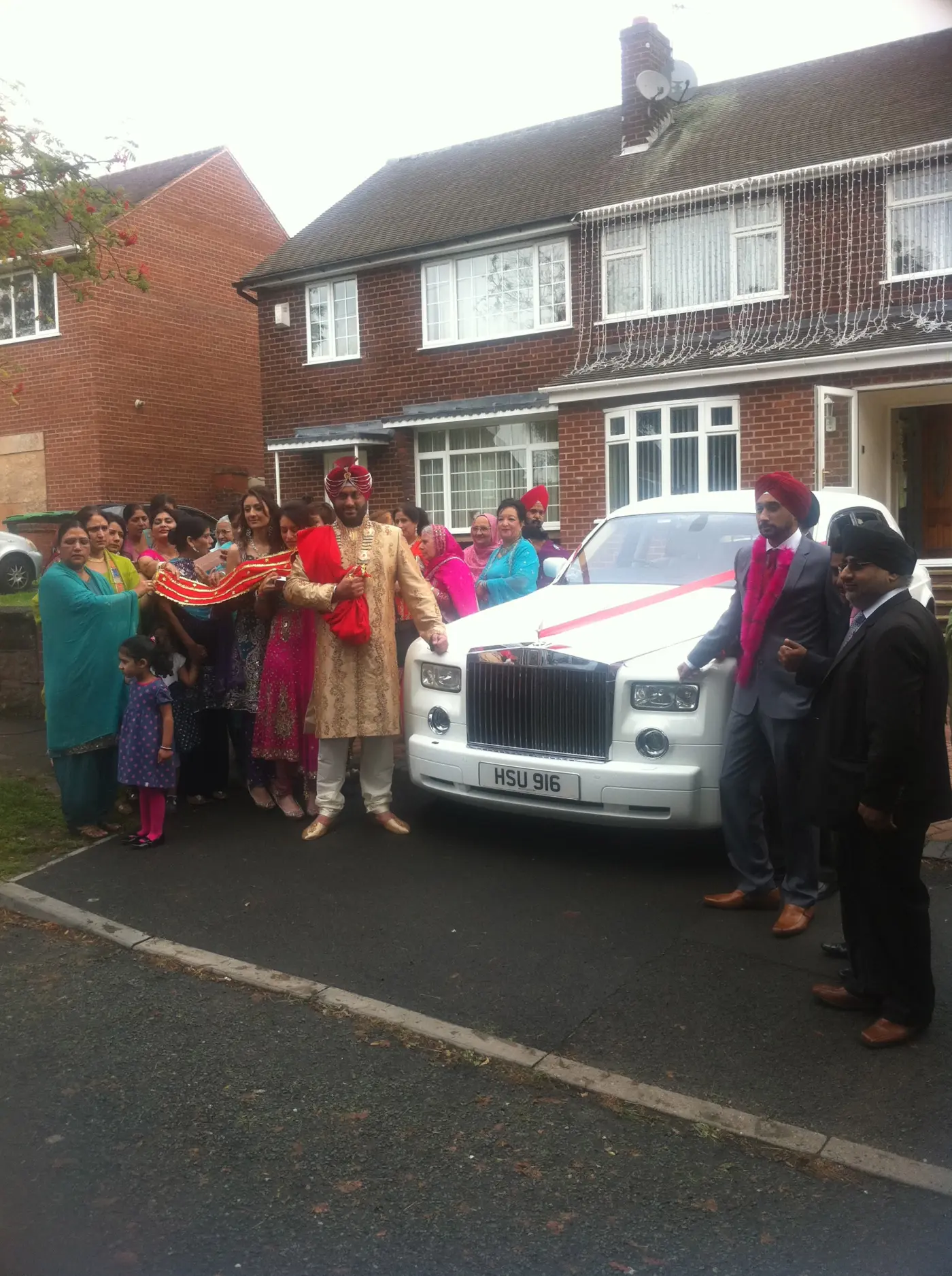 Asian wedding cars