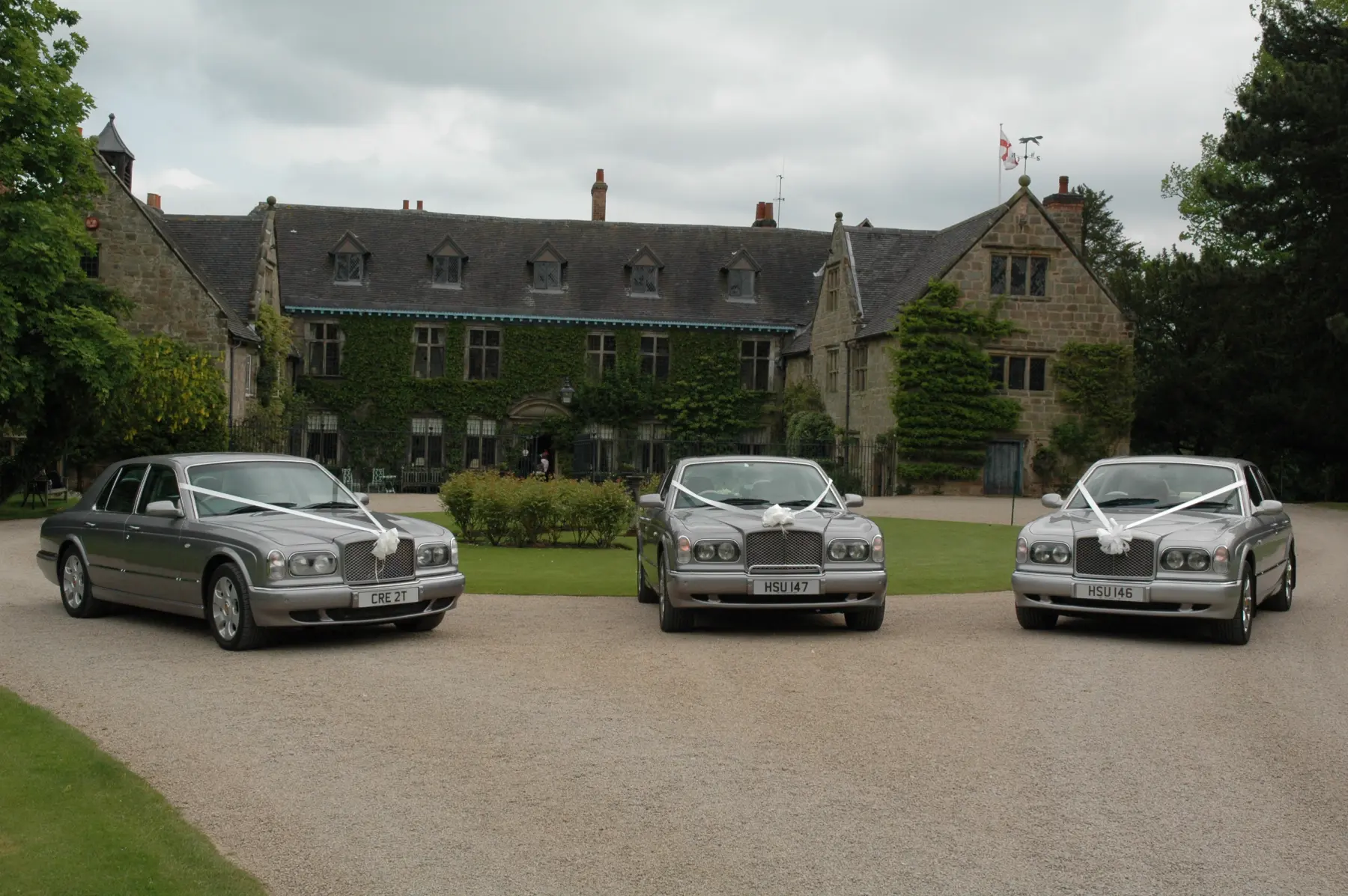 Bentley wedding car photograph 2